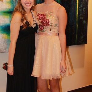 Sherri hill formal dress